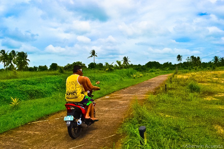 SherwinAcuesta_01_POTD_720x720