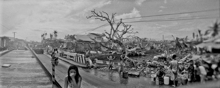 Signos_02VeejayVillafranc_720x720