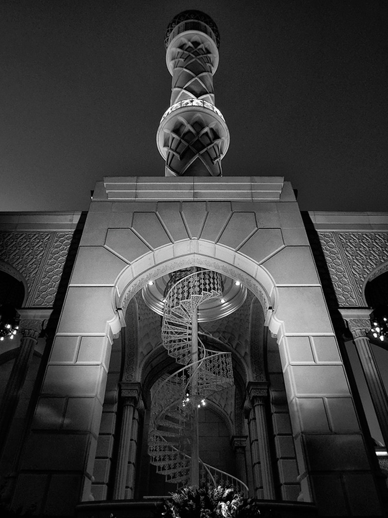 JhongDizon_03_800x1400