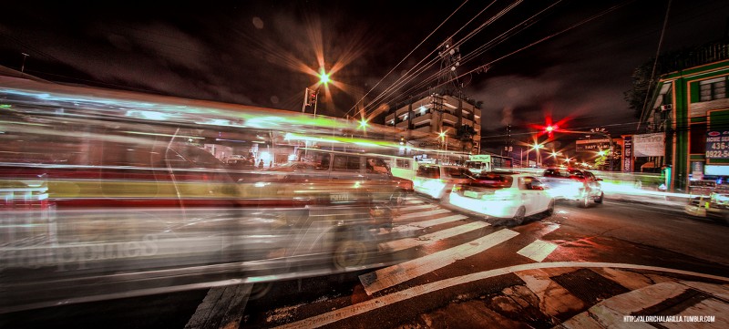 EDSAatNight_01AlAlarilla_800x800