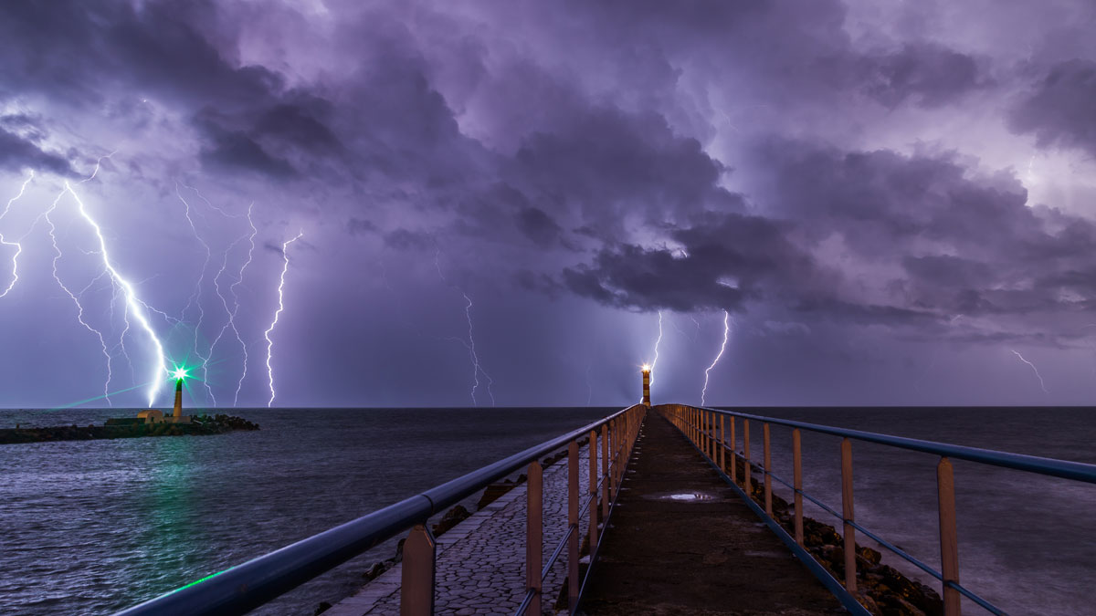 Orage-Port-la-Nouvelle_POTD_MaximeRaynal